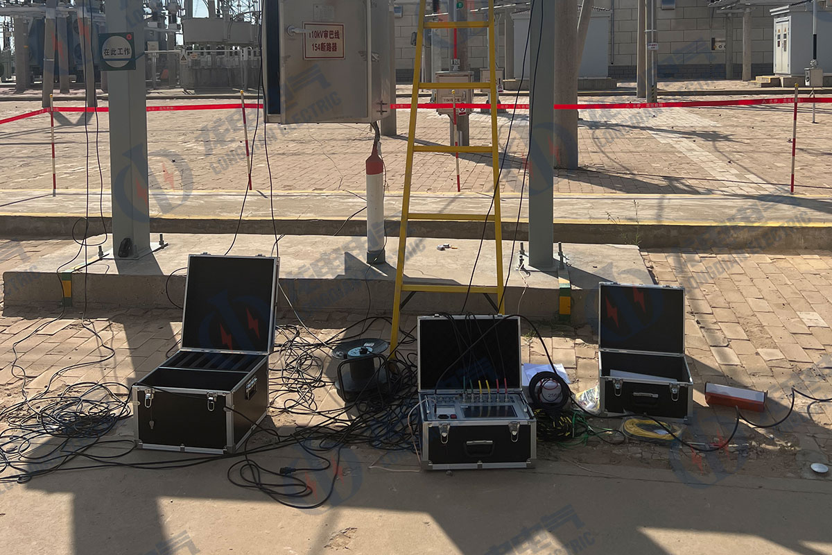 GKC-HAS雙端接地高壓開關(guān)特性測(cè)試儀